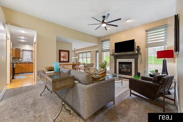 5114 Timberridge Drive, Bellevue, NE 68133