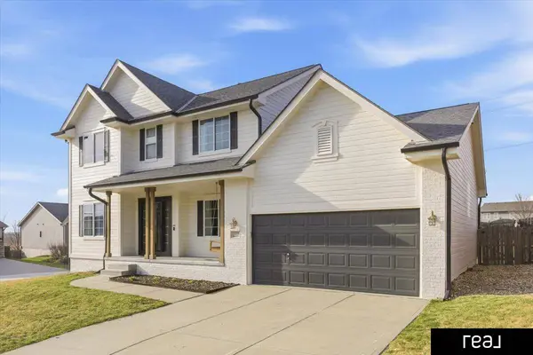 17024 Rampart Street, Omaha, NE 68136