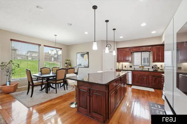 5720 S 165 Street, Omaha, NE 68135