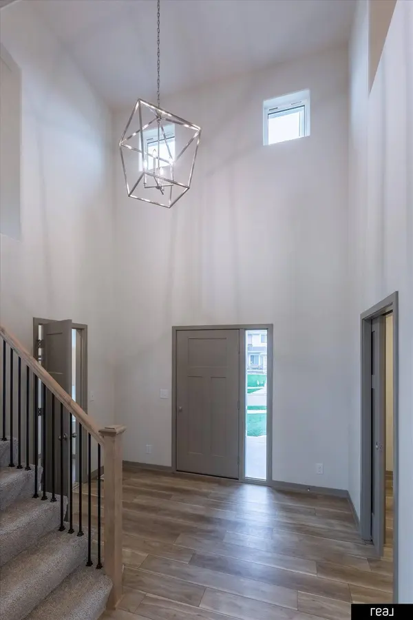 12615 Carpenter ST, Papillion, NE 68138