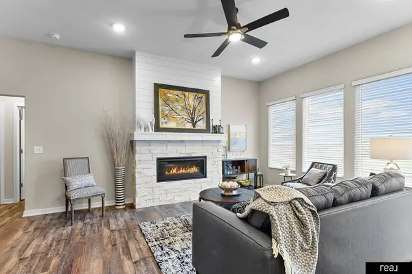 12501 Quail DR, Bellevue, NE 68123