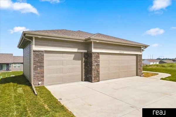 12019 S 44 ST, Bellevue, NE 68123