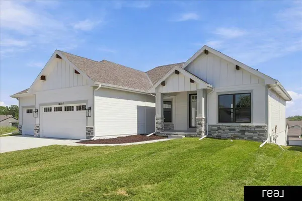 12103 S 44 ST, Bellevue, NE 68123