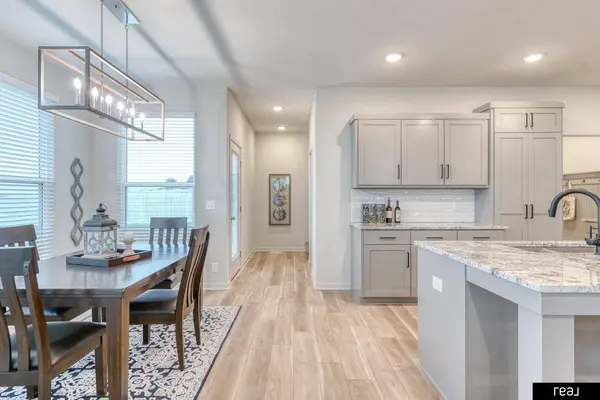 12510 Carpenter ST, Papillion, NE 68046