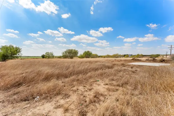 3041 FM-1333, Poteet, TX 78065