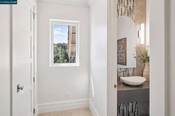 120 Arbor View Ln, Lafayette, CA 94549