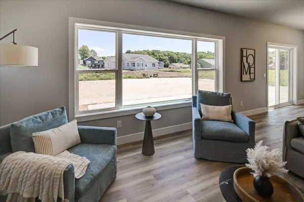 6607 Grouse Woods Road, Deforest, WI 53532