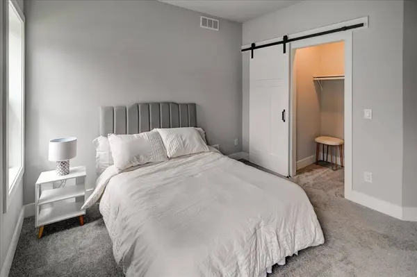 6620 Grouse Woods Road, Deforest, WI 53532