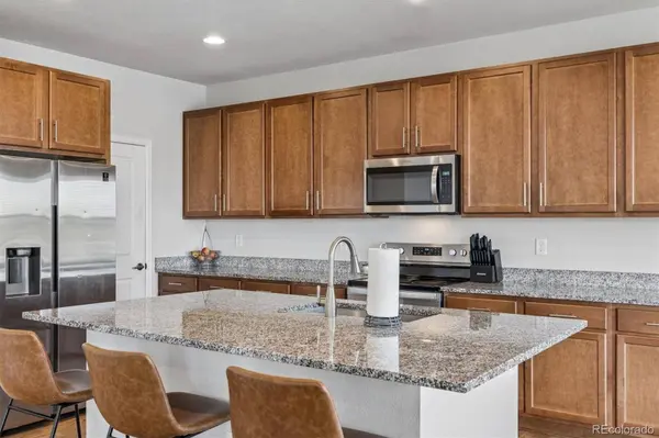 4998 Basalt Ridge CIR, Castle Rock, CO 80108