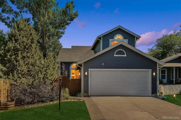 585 Arden CIR, Littleton, CO 80126