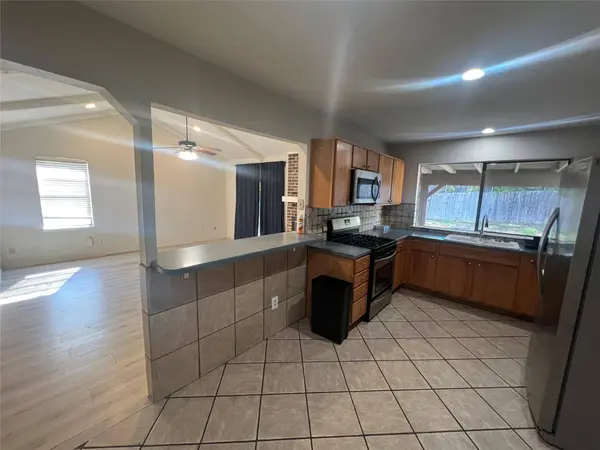9410 Meadow Vale LN, Austin, TX 78758