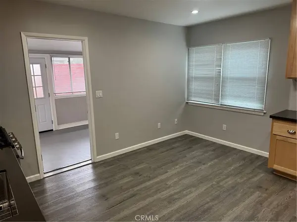 17531 San Jose, Granada Hills, CA 91344