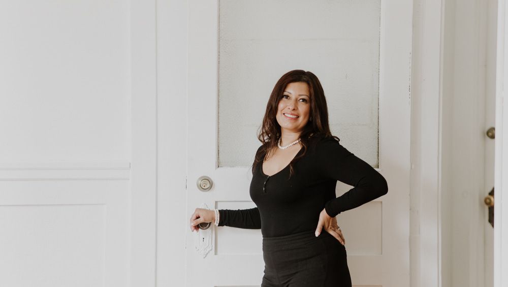 KARLA LINARES - REALTOR