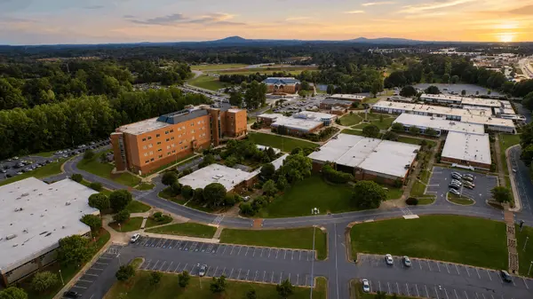 Relocating to the Catawba Valley: What New Residents Should Know