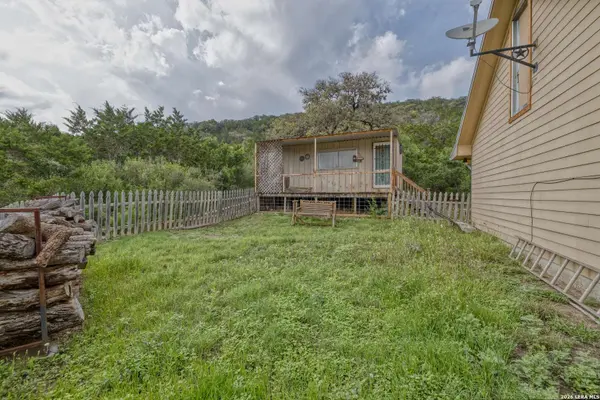 24499 N US HIGHWAY 83, Concan, TX 78838