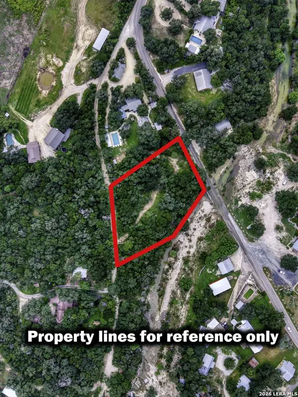 LOT B Cr 348, Concan, TX 78838
