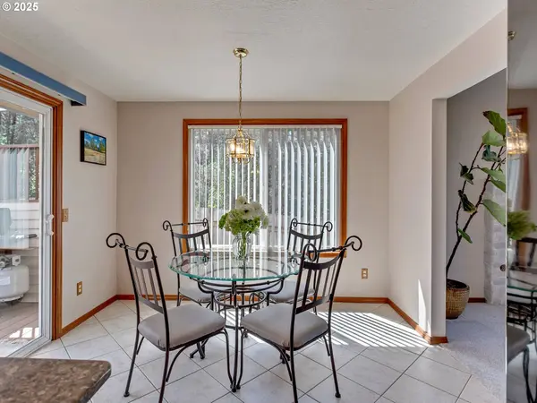 11424 SW 66TH AVE, Portland, OR 97223