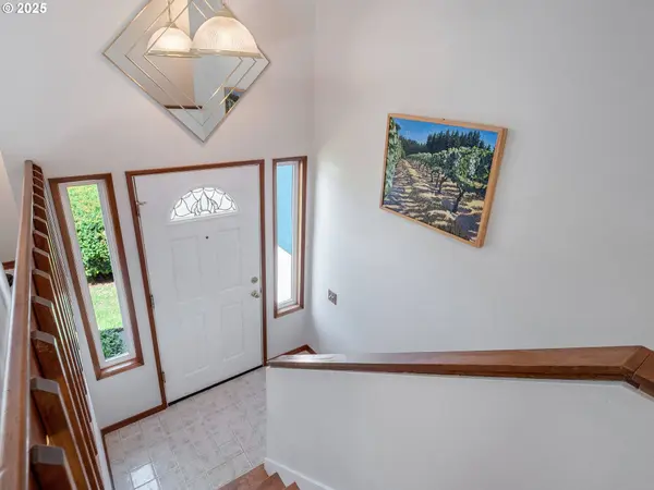 11424 SW 66TH AVE, Portland, OR 97223