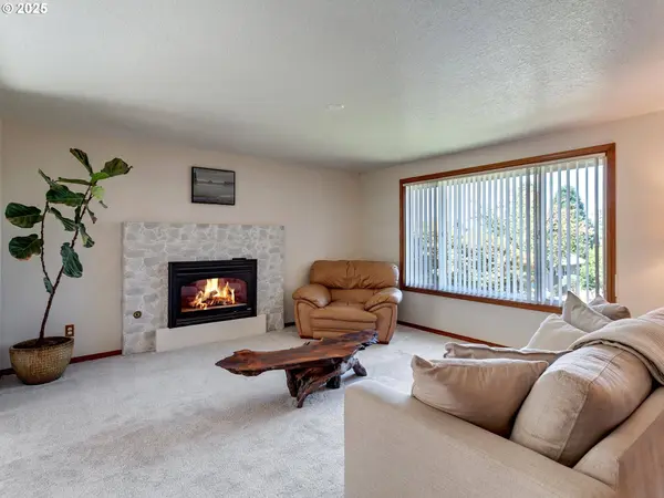 11424 SW 66TH AVE, Portland, OR 97223