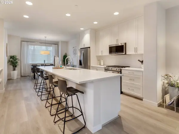 29120 SW COSTA CIR #E, Wilsonville, OR 97070