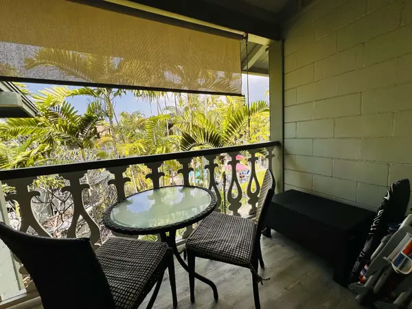 75-5776 KUAKINI HWY #327, Kailua Kona, HI 96740