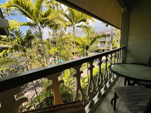 75-5776 KUAKINI HWY #327, Kailua Kona, HI 96740