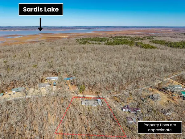 61 County Road 186, Oxford, MS 38655