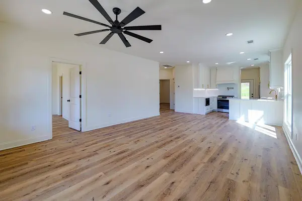 90 Simmons Street, Water Valley, MS 38965