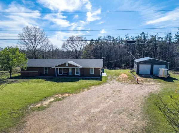 664 County Road 224, Water Valley, MS 38965