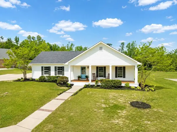 112 Taylor Circle, Taylor, MS 38673