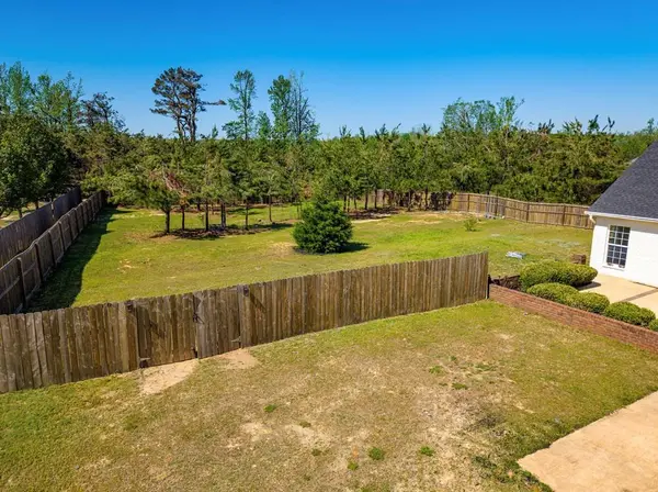 112 Taylor Circle, Taylor, MS 38673