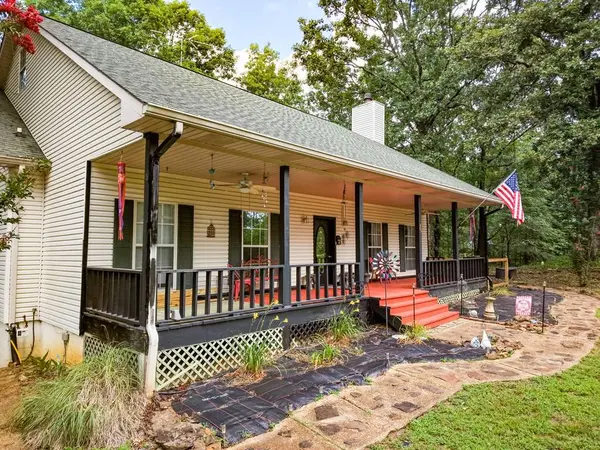 445 County Road 284 (Calhoun County), Water Valley, MS 38965