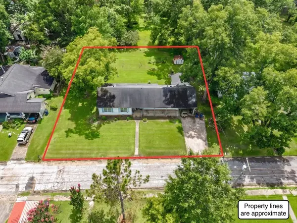 75 Bailey Ave, Coffeeville, MS 38922