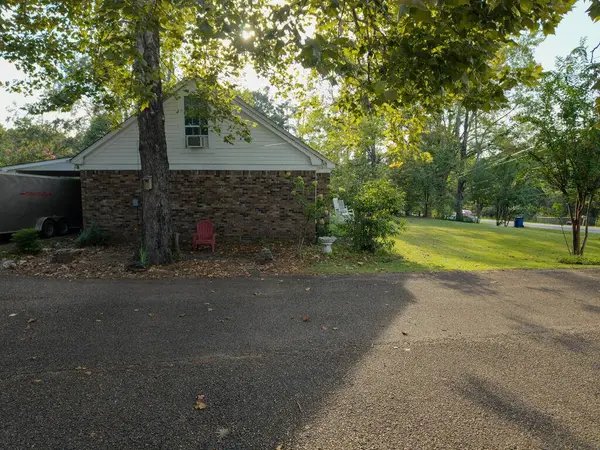 719 Market Street, Water Valley, MS 38965