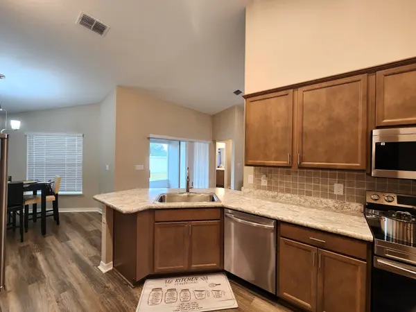 7638 SW 107th Ln, Ocala, FL 34476-4559