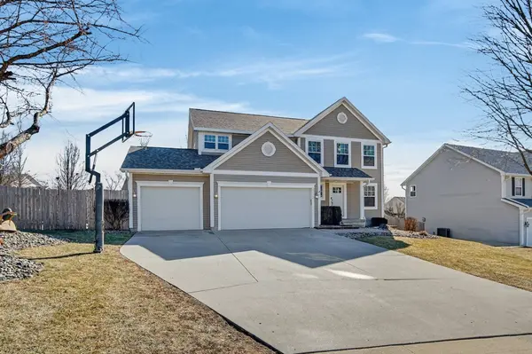 New listing at 4535 Zilker Drive in Pleasant Hill, Iowa