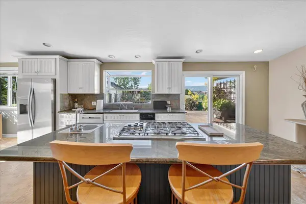 107 Paulsen RD D, Watsonville, CA 95076