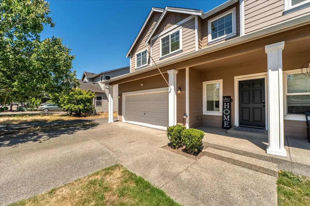 2313 171st St E, Tacoma, WA 98445-7305