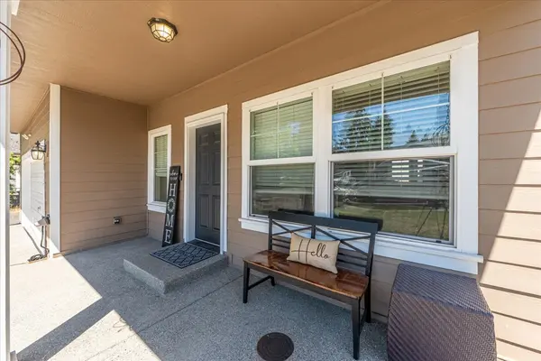 2313 171st St E, Tacoma, WA 98445-7305