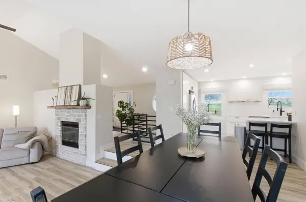 7779 Newport Drive, Clarkston, MI 48348