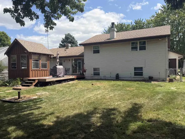 5201 N Grandeur Drive, Milton, WI 53563-9461