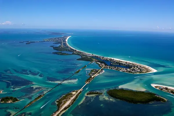 Moving to Southwest Florida? What Home Buyers Should Know Before Relocating,The Suncoast Group