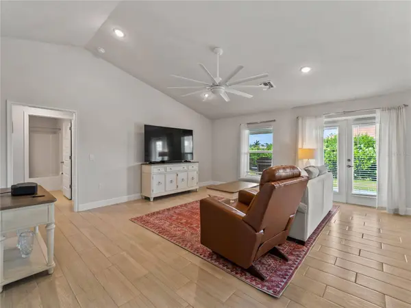 55 PINE VALLEY LN, Rotonda West, FL 33947