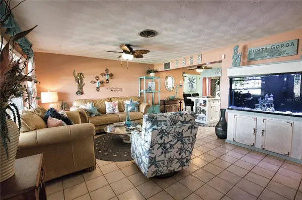 457 W TARPON BLVD NW, Port Charlotte, FL 33952