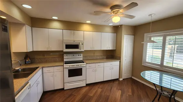 6101 34TH ST W #10A, Bradenton, FL 34210
