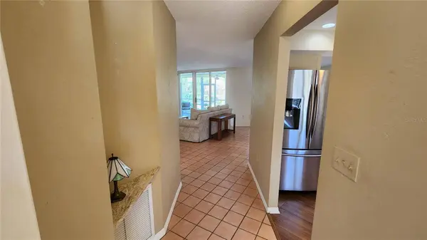 6101 34TH ST W #10A, Bradenton, FL 34210