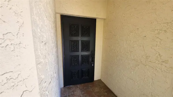 6101 34TH ST W #10A, Bradenton, FL 34210
