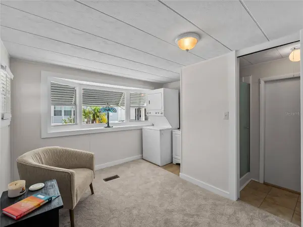 3402 SHINGLE OAK TER, Sarasota, FL 34237