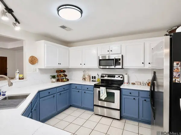 13452 Chase St, Gonzales, LA 70737