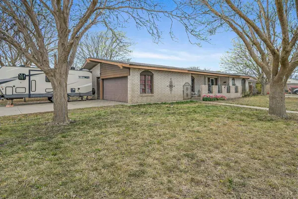 201 Fir ST, Hereford, TX 79045